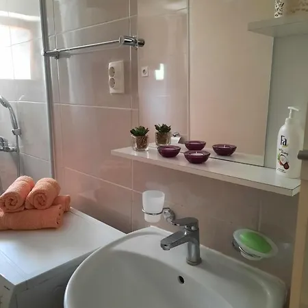 Ema Apartamento *