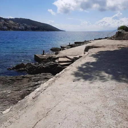Ema Trogir