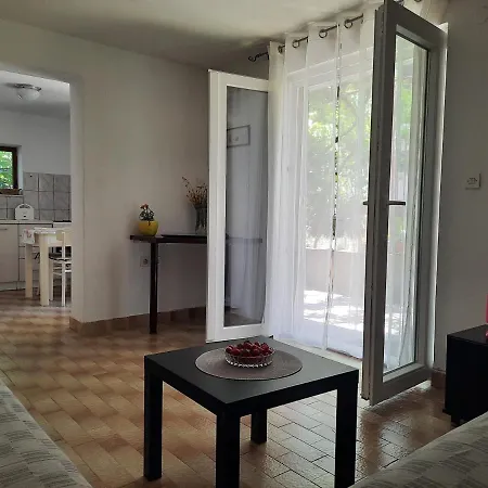 Ema Apartamento