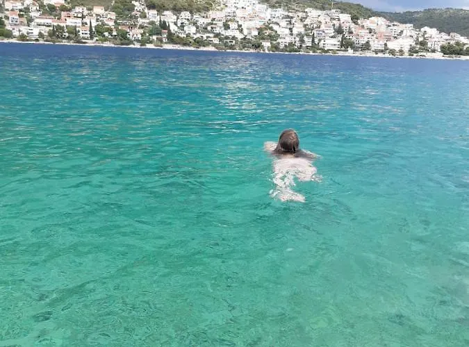 Ema * Trogir